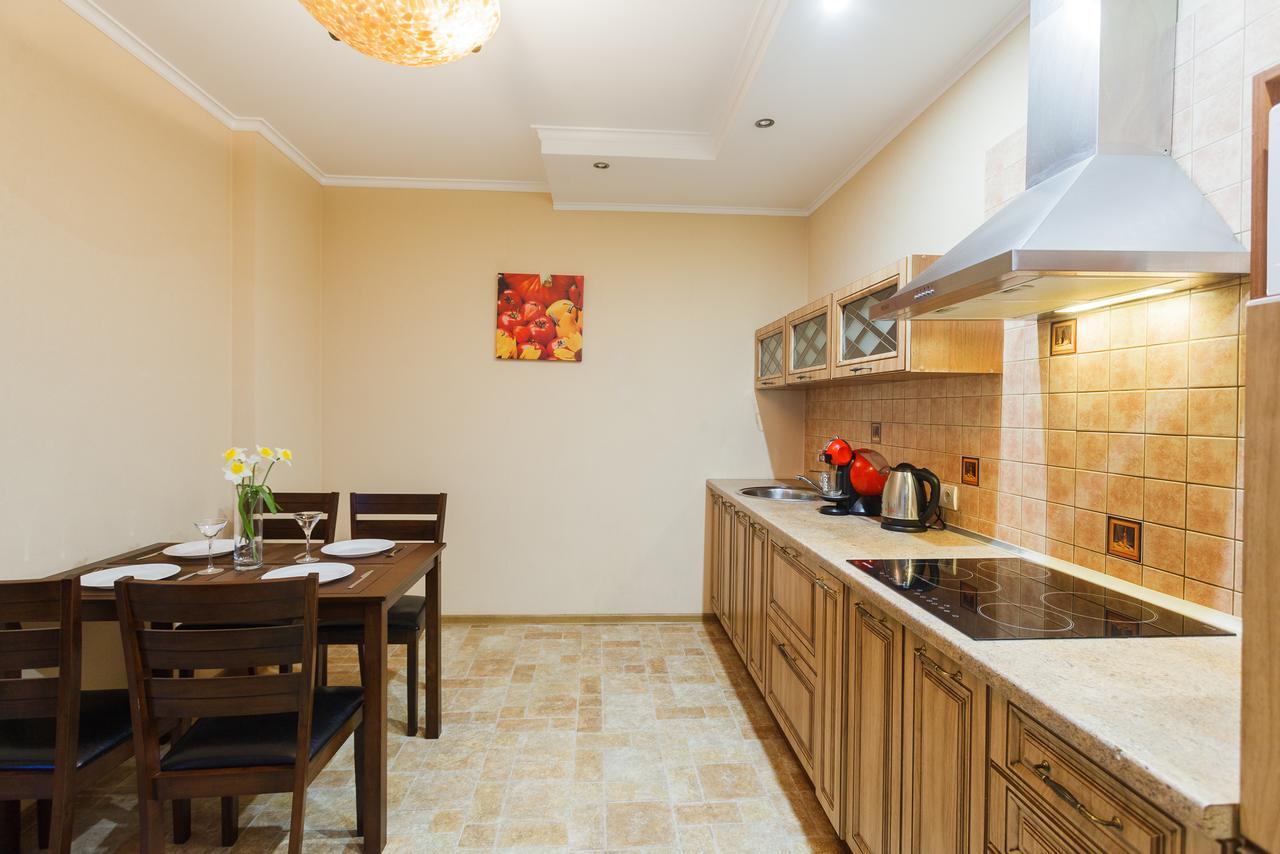 Apartment In Complex Korona On Knyazhyi Zaton 21 Kiew Exterior foto